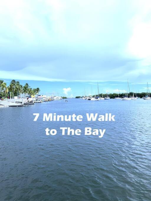 Groveo5 10 Minutes From Miami Beach Bagian luar foto